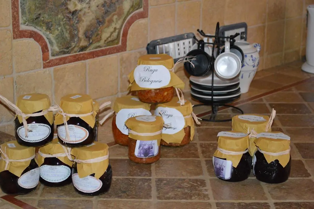 Villa Dacia Home Guiglia 펜션